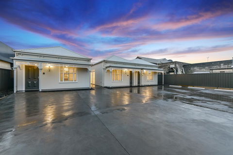 Aloha Central Luxury Apartments - E Caravan Parks 23