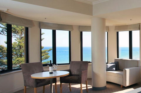 Stamford Grand Adelaide - E Caravan Parks 2
