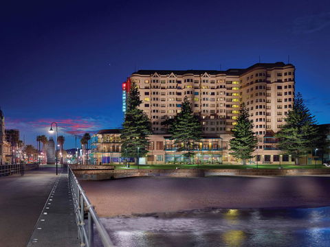 Stamford Grand Adelaide - E Caravan Parks 0