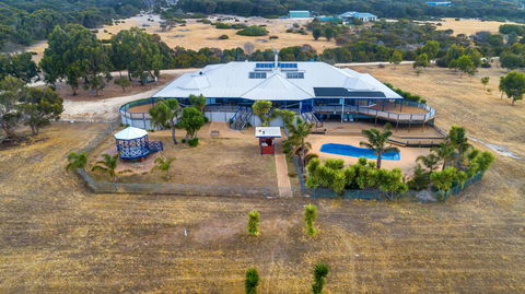 Doyles On The Bay - E Caravan Parks 2