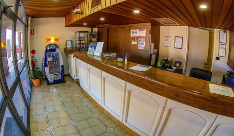 Cumberland Motor Inn - E Caravan Parks 31