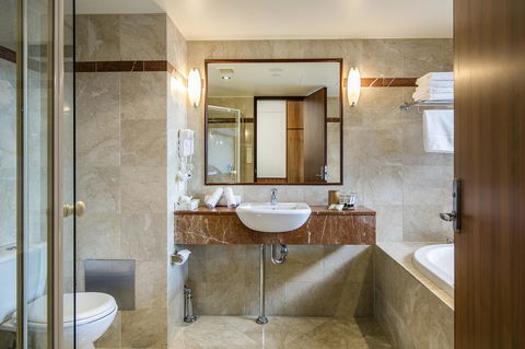 Arkaba Hotel - E Caravan Parks 23