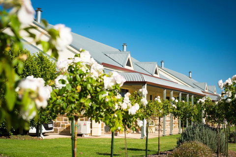 Barossa Vineyard Cottages - E Caravan Parks 7