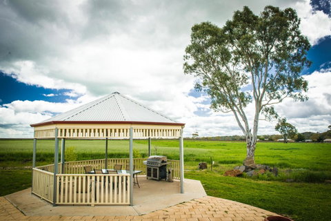 Barossa Vineyard Cottages - E Caravan Parks 42