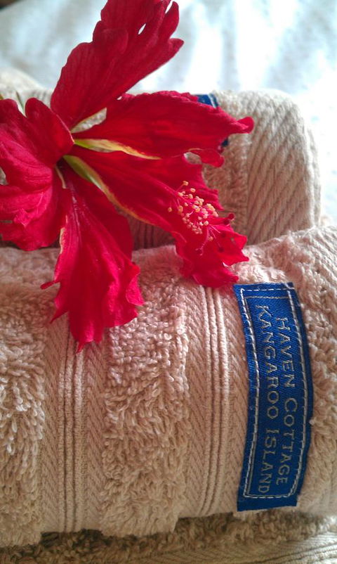 Haven Cottage Kangaroo Island - E Caravan Parks 28