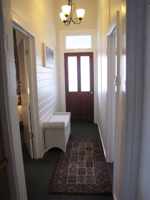 Haven Cottage Kangaroo Island - E Caravan Parks 10