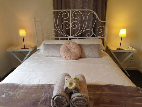 Haven Cottage Kangaroo Island - E Caravan Parks 13