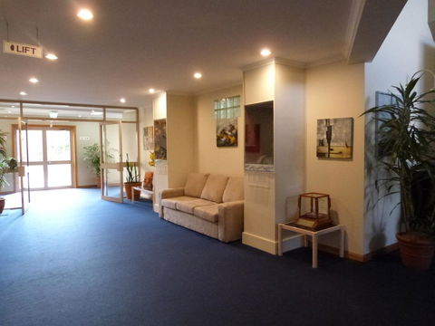 Southgate Motel - E Caravan Parks 35