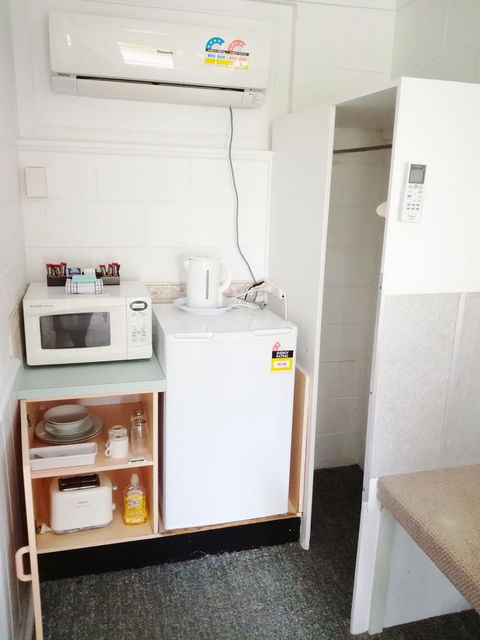 Arcadia Motel - E Caravan Parks 29