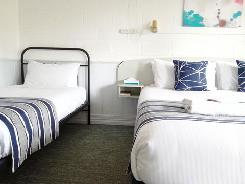 Arcadia Motel - E Caravan Parks 22