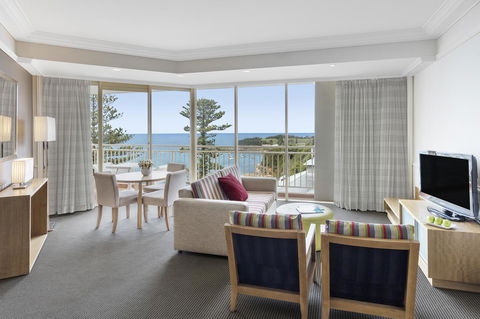 Crowne Plaza Terrigal Pacific, An IHG Hotel - E Caravan Parks 44