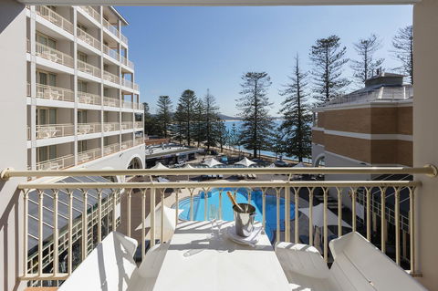 Crowne Plaza Terrigal Pacific, An IHG Hotel - E Caravan Parks 40