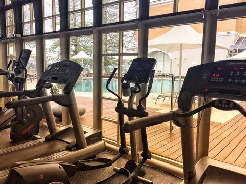 Crowne Plaza Terrigal Pacific, An IHG Hotel - E Caravan Parks 9