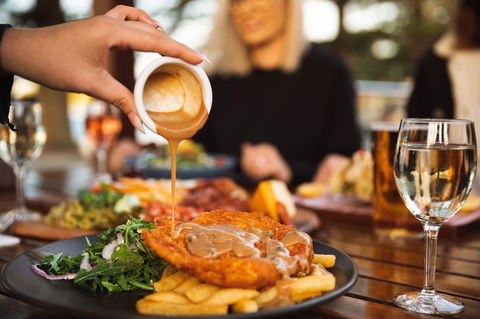 Crowne Plaza Terrigal Pacific, An IHG Hotel - E Caravan Parks 25