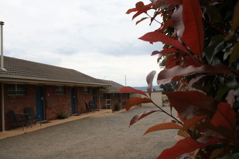 Isis Motel Scone - E Caravan Parks 8