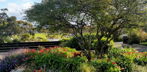 Admirals Inn - E Caravan Parks 8