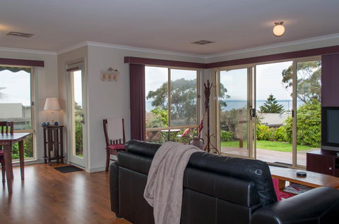 Admirals Inn - E Caravan Parks 23