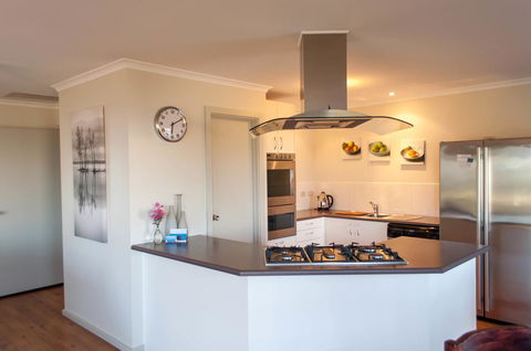 Admirals Inn - E Caravan Parks 28