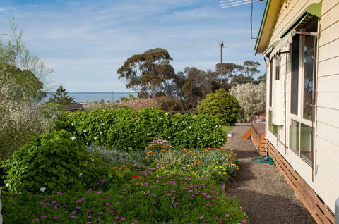 Admirals Inn - E Caravan Parks 25