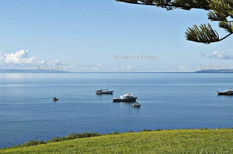 Admirals Inn - E Caravan Parks 38