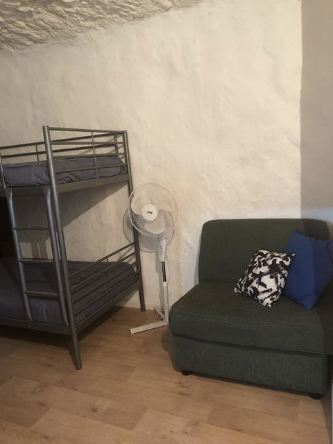 Aussie Opal Diggers Outback Retreat-Undergound - E Caravan Parks 17