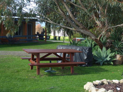 Casuarina Coastal Units - E Caravan Parks 17