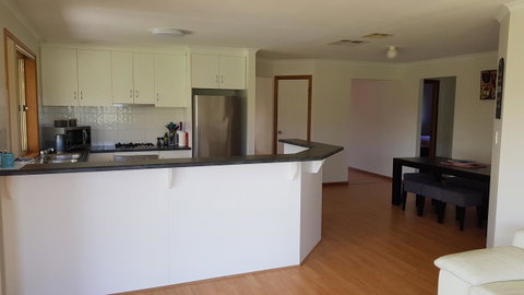 Aldinga Beach Overnighter Or Getaway Home - E Caravan Parks 30