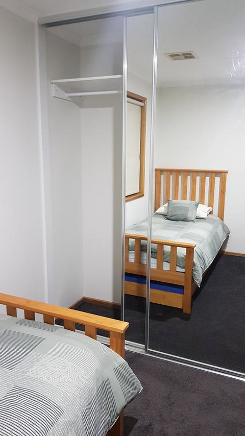 Aldinga Beach Overnighter Or Getaway Home - E Caravan Parks 27