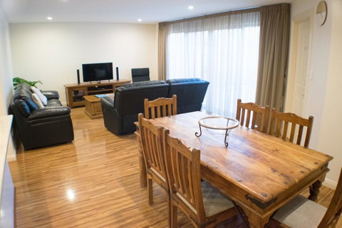 Longreach At Port Elliot - E Caravan Parks 5