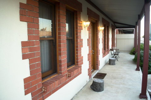 Longreach At Port Elliot - E Caravan Parks 0