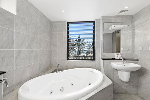 Ibis Styles Port Macquarie - E Caravan Parks 21