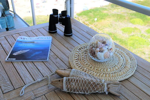 Beachfront Bliss - E Caravan Parks 13