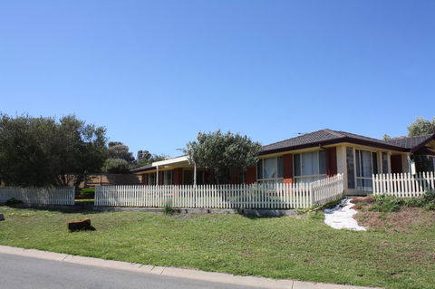 Maslin Beach House - E Caravan Parks 15