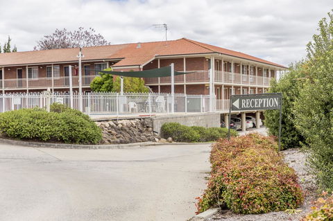 Bathurst Motor Inn - E Caravan Parks 17