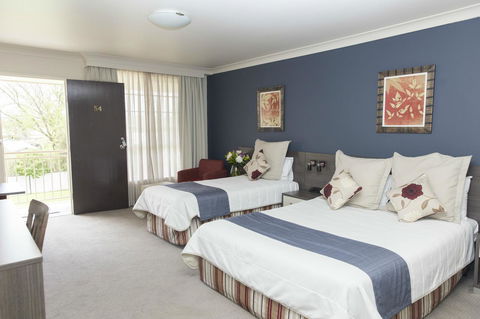 Bathurst Motor Inn - E Caravan Parks 12