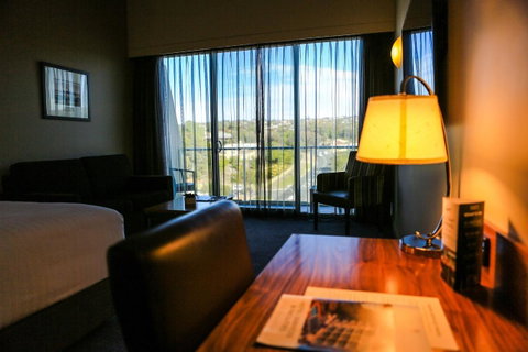 Port Lincoln Hotel - E Caravan Parks 5