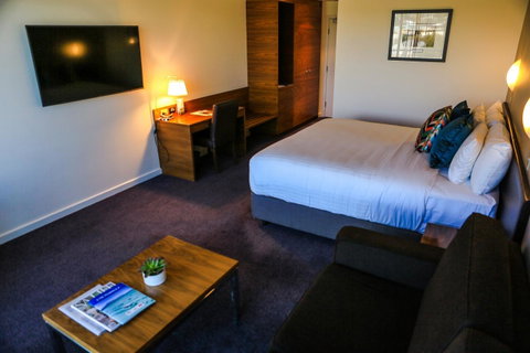 Port Lincoln Hotel - E Caravan Parks 11