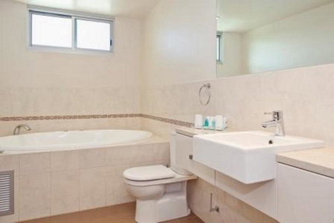 Port Lincoln Hotel - E Caravan Parks 1