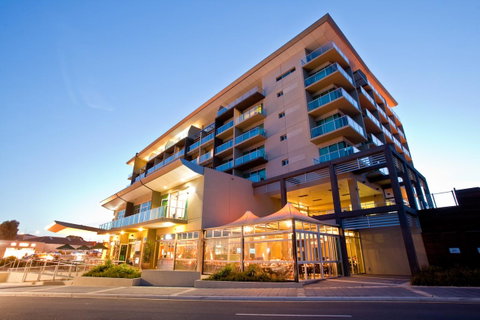 Port Lincoln Hotel - E Caravan Parks 18