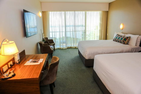 Port Lincoln Hotel - E Caravan Parks 14