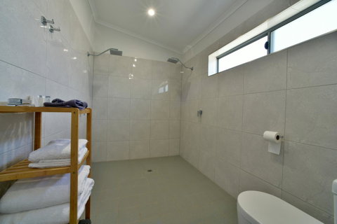 Great Northern Lodge - E Caravan Parks 2