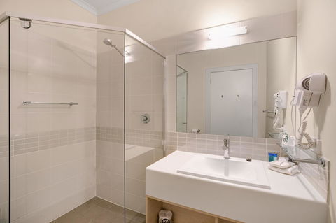 Adelaide Road Motor Lodge - E Caravan Parks 4