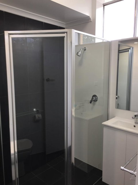Hilton Beachfront Motel - E Caravan Parks 29
