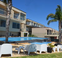 The Bluff Resort Apartments