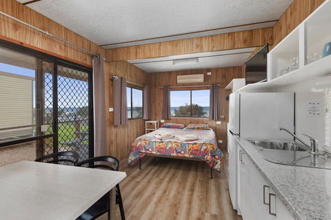 Moonta Bay Holiday Park - E Caravan Parks 10
