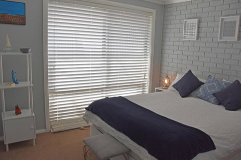 Beach Life Retreat - E Caravan Parks 8