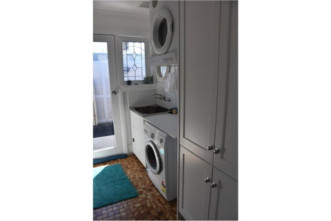 Beach Life Retreat - E Caravan Parks 14