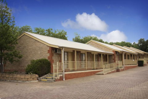 Clare Central - E Caravan Parks 7
