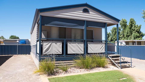 Wallaroo Holiday Park - E Caravan Parks 16