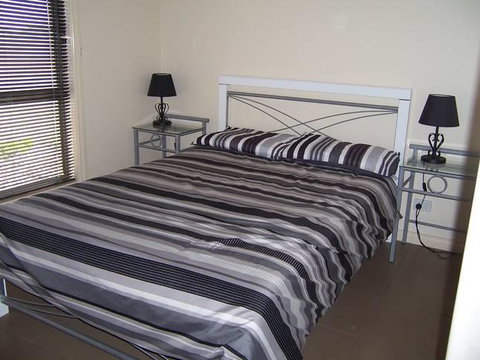 Relax On Par - E Caravan Parks 4